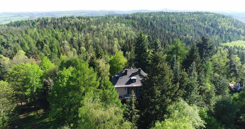Villa Augustusberg Petrovice  Exterior photo