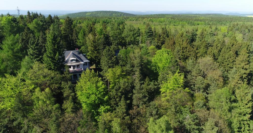 Villa Augustusberg Petrovice  Exterior photo